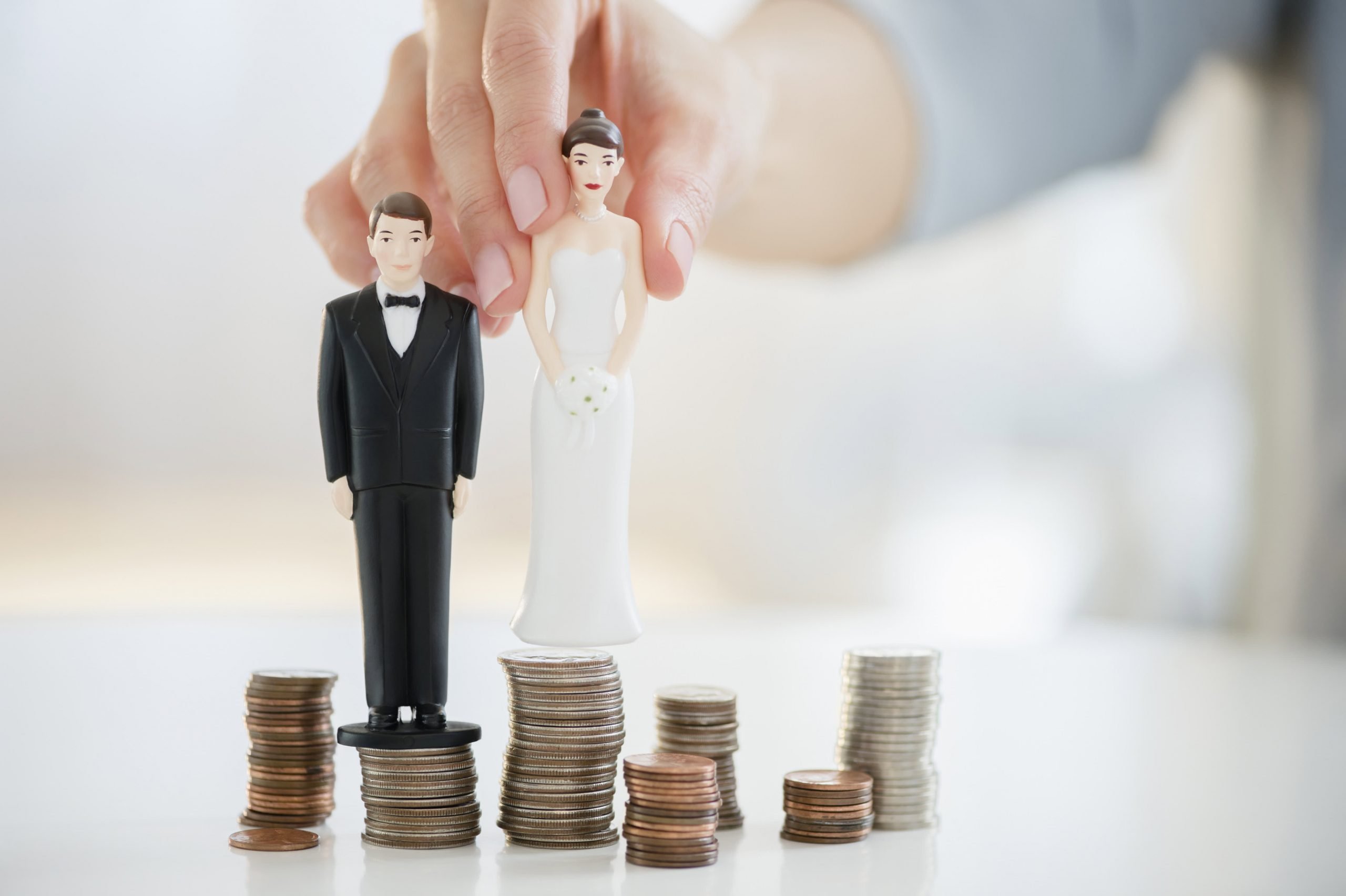 Financial advisors can give newlyweds financial ...