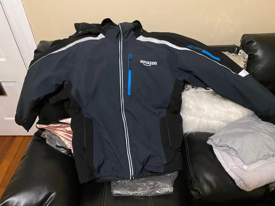 Whats up guys. I still have my Amazon jacket from when i ...
